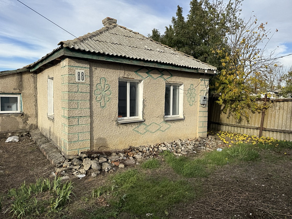 Дом у моря в Крыму в селе Ильичево Ленинского района